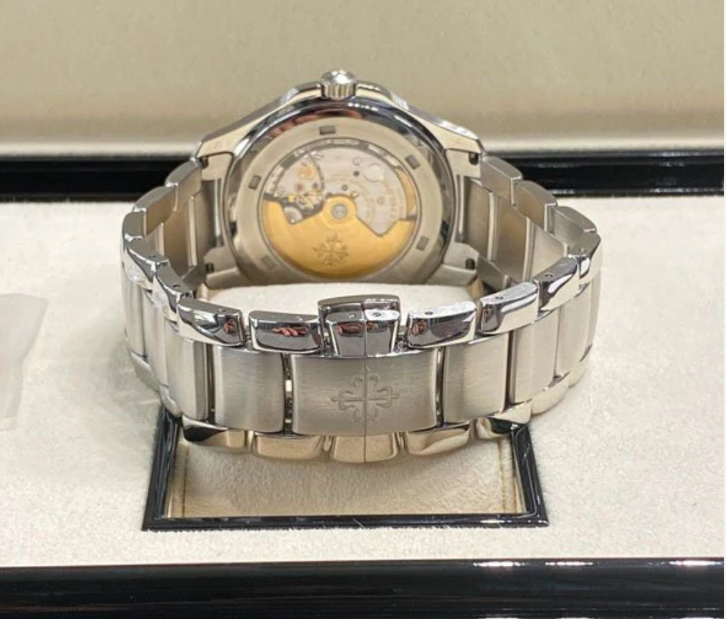 PATEK PHILIPPE AQUANAUT BLACK