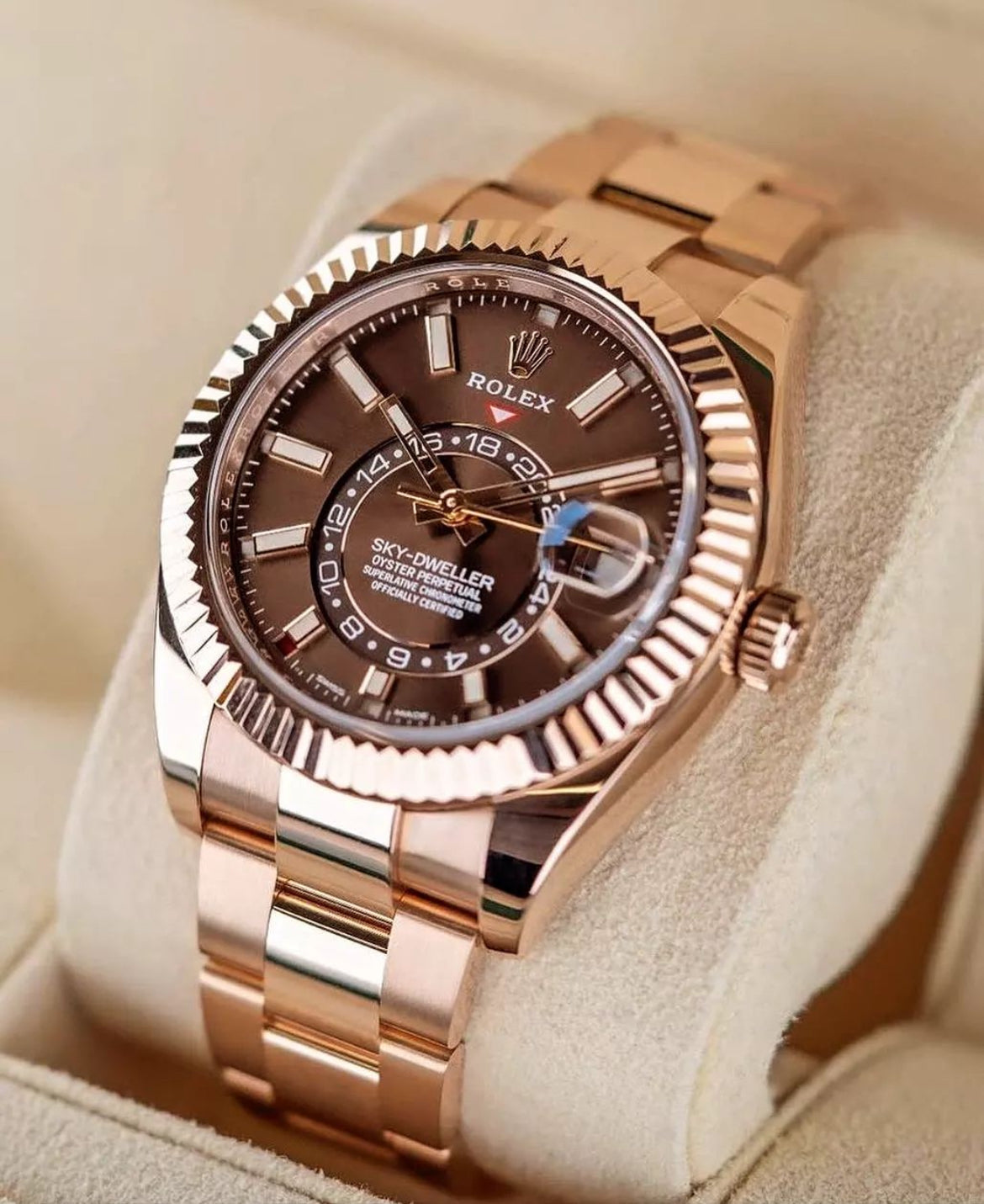 ROLEX SKY-DWELLER GOLD ROSE CHOCOLATE DIAL