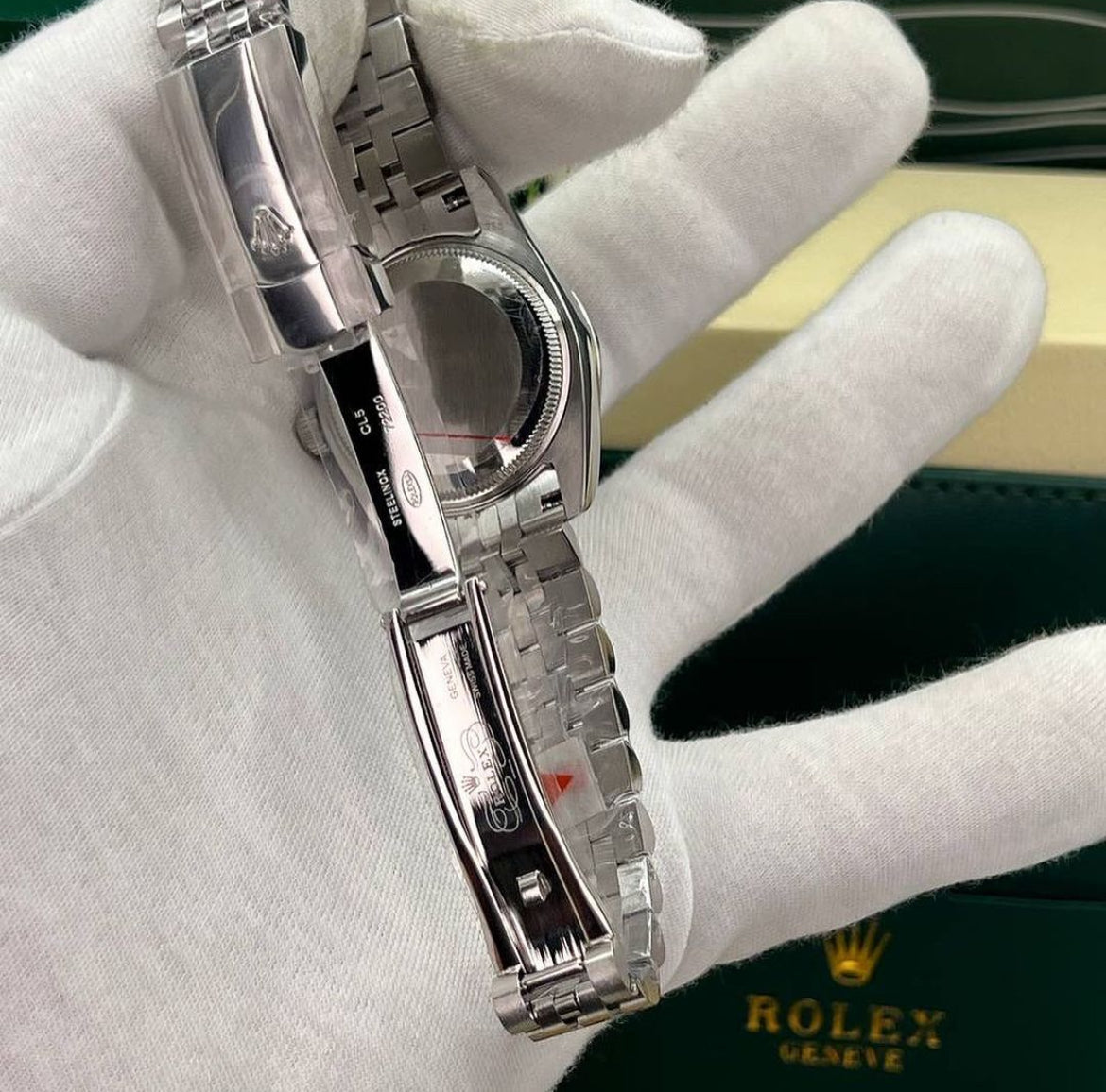 ROLEX DATEJUST DIAMOND QUADRANTE MADREPERLA