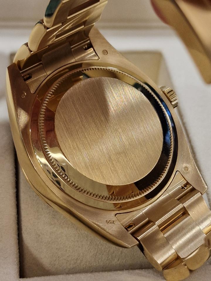 ROLEX SKY-DWELLER GOLD