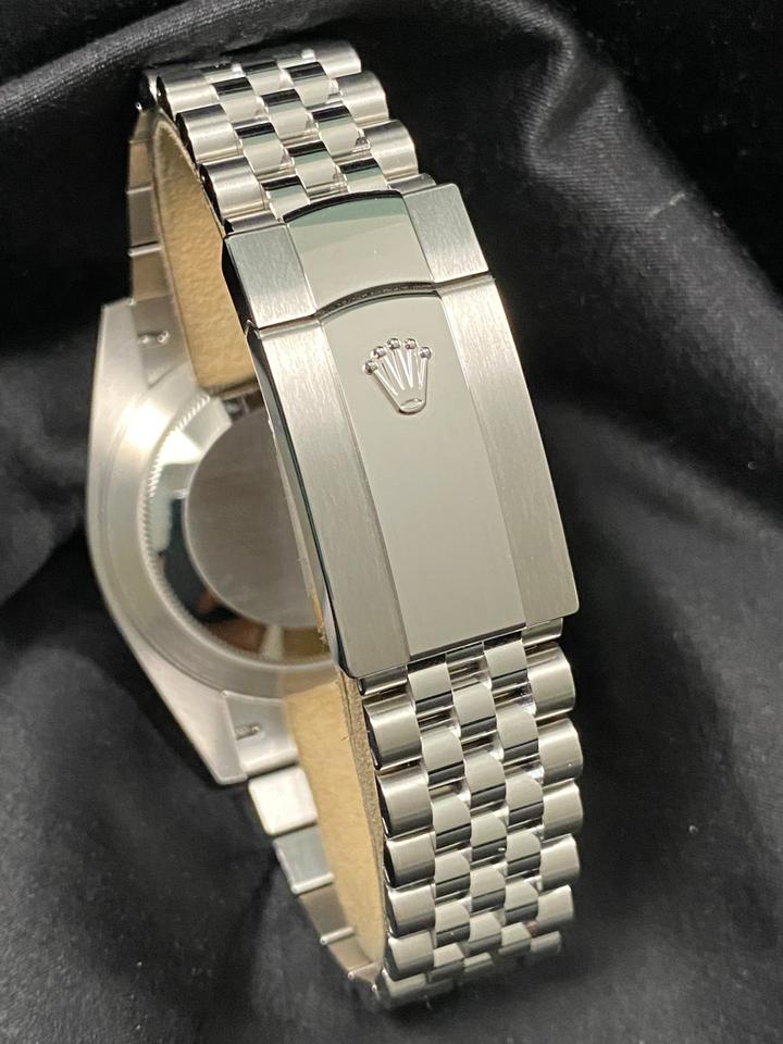 ROLEX DATEJUST JUBILÈE WHITE DIAL