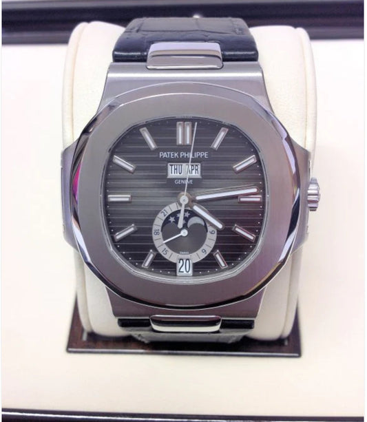 PATEK PHILIPPE NAUTILUS GREY DIAL FLYBACK