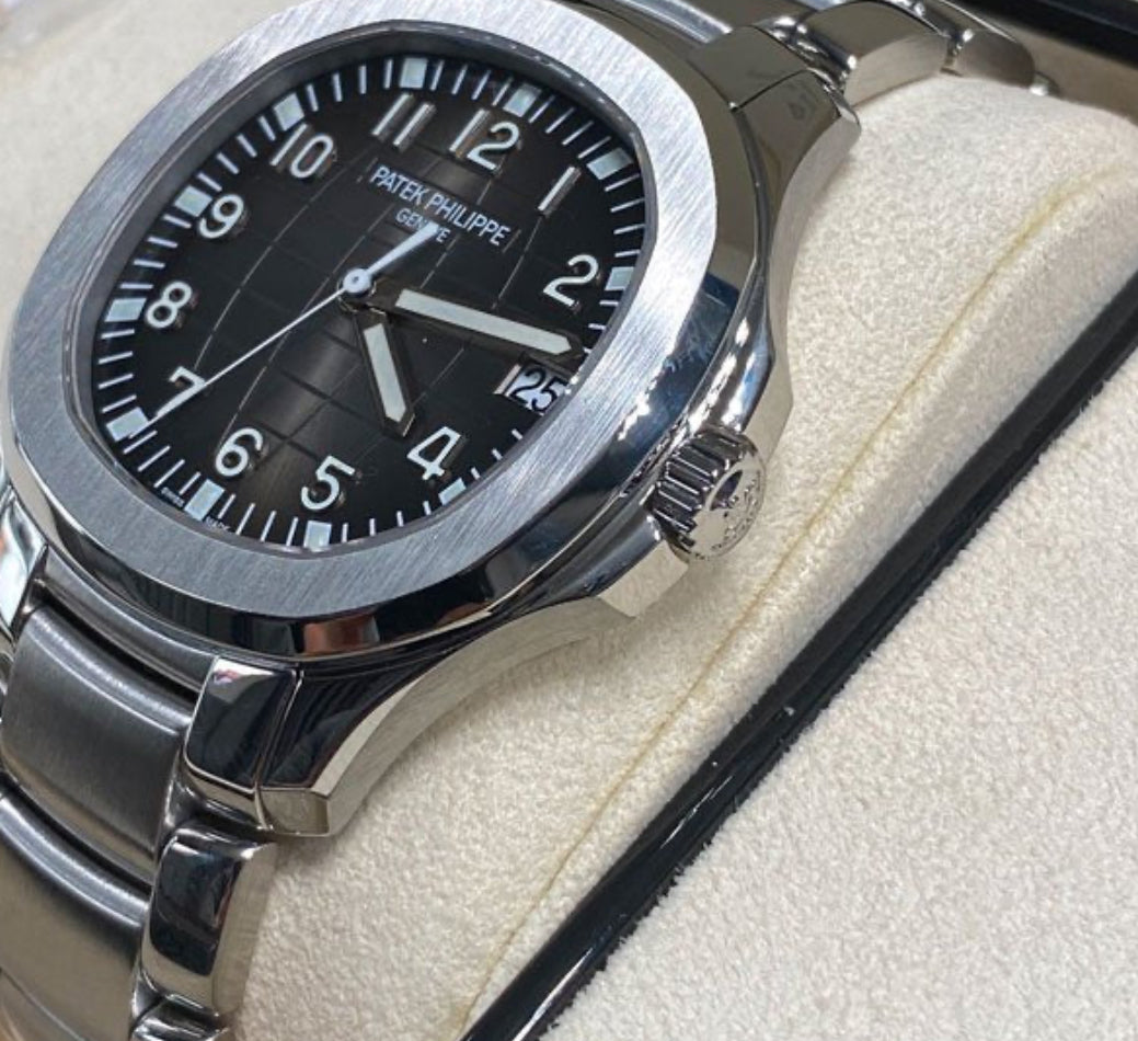 PATEK PHILIPPE AQUANAUT BLACK