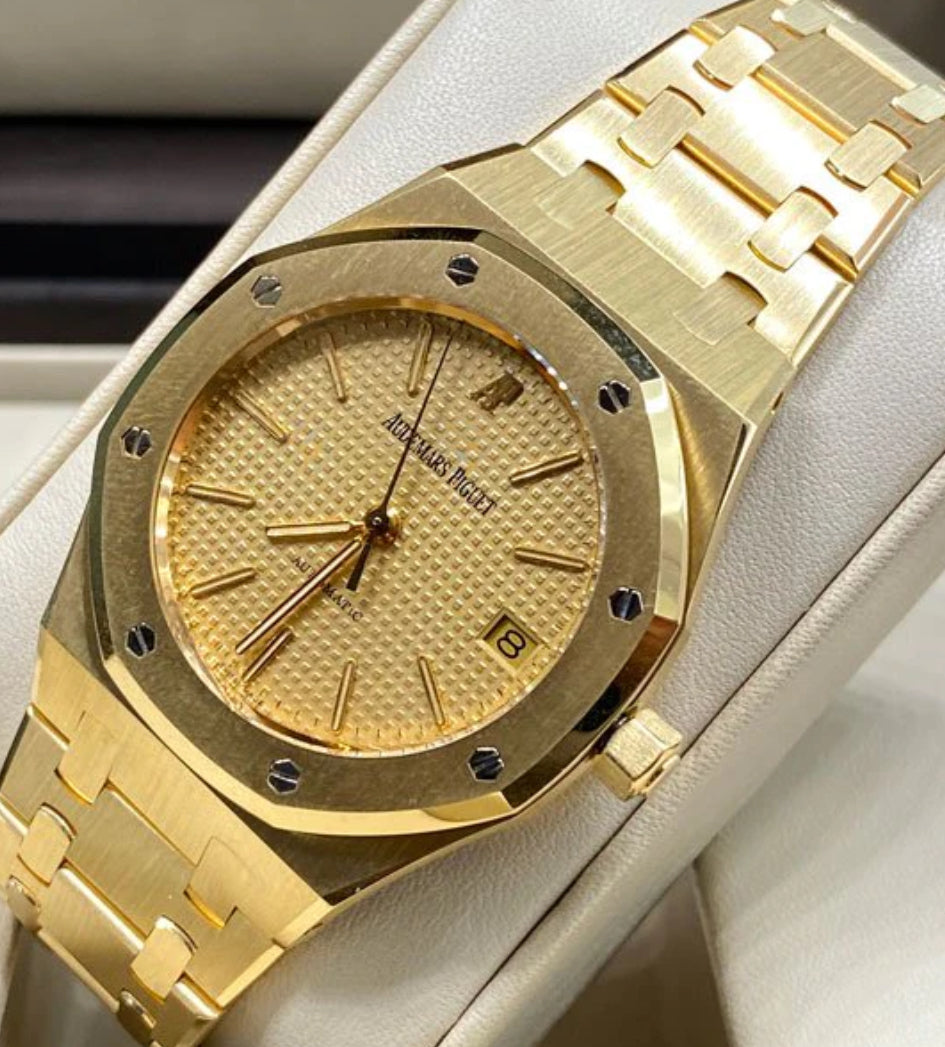 AUDEMARS PIGUET ROYAL OAK FULL GOLD