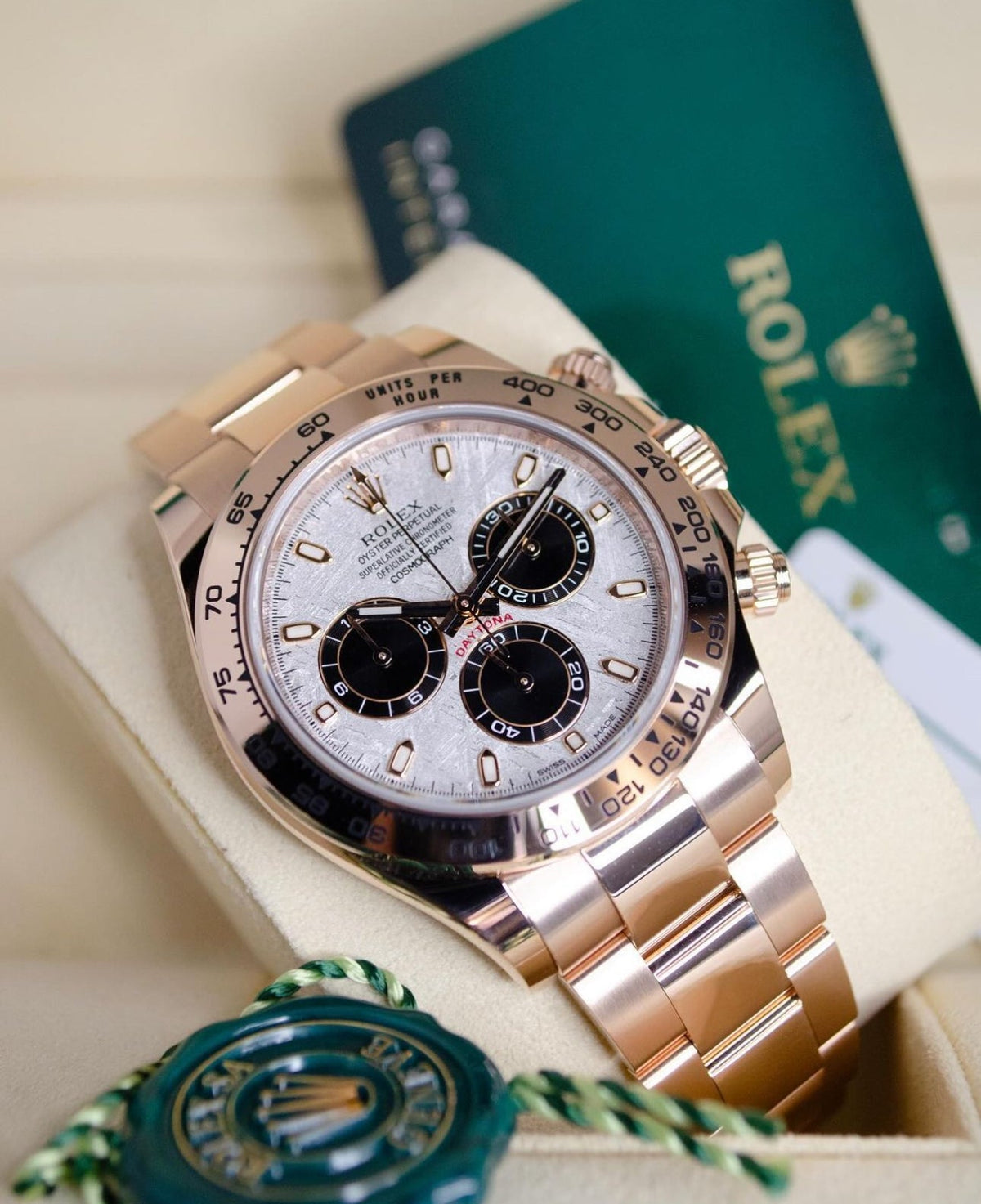 ROLEX DAYTONA GOLD ROSÉ QUADRANTE BIANCO