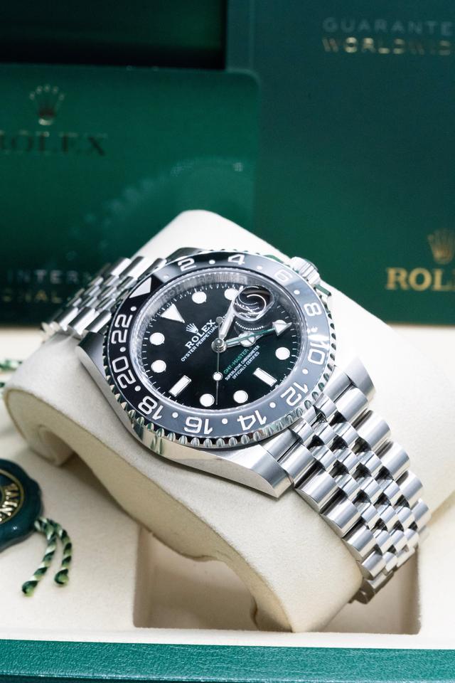 ROLEX GMT-MASTER II JUBILEE "BRUCE WAYNE"