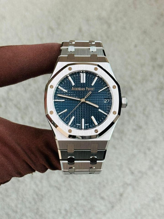 AUDEMARS PIGUET ROYAL OAK  BLUE DIAL
