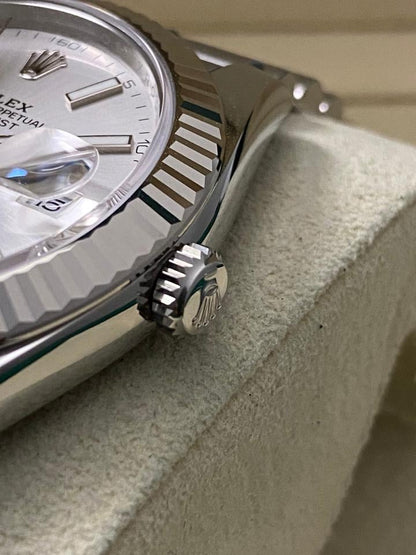 ROLEX DATEJUST JUBILÈE WHITE DIAL