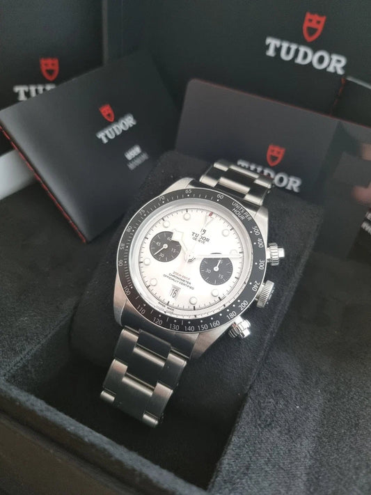 TUDOR BLACK BAY WHITE