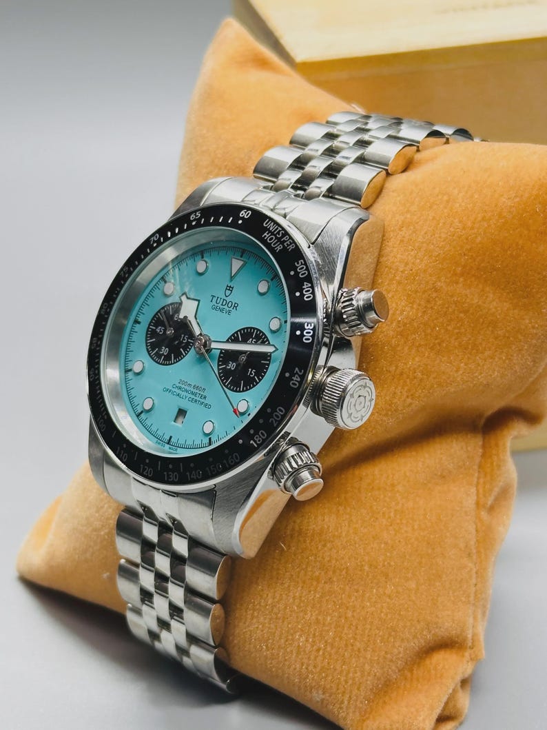TUDOR BLACK BAY FLAMINGO BLU