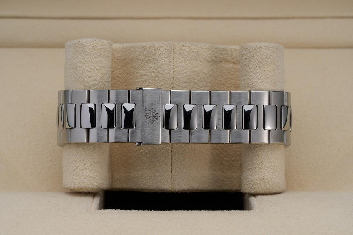 PATEK PHILIPPE NAUTILUS BLU FLYBACK