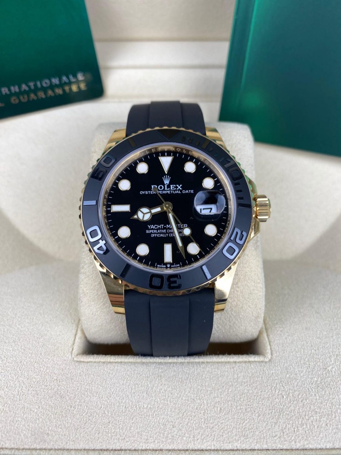 ROLEX YACHT-MASTER OYSTERFLEX GOLD