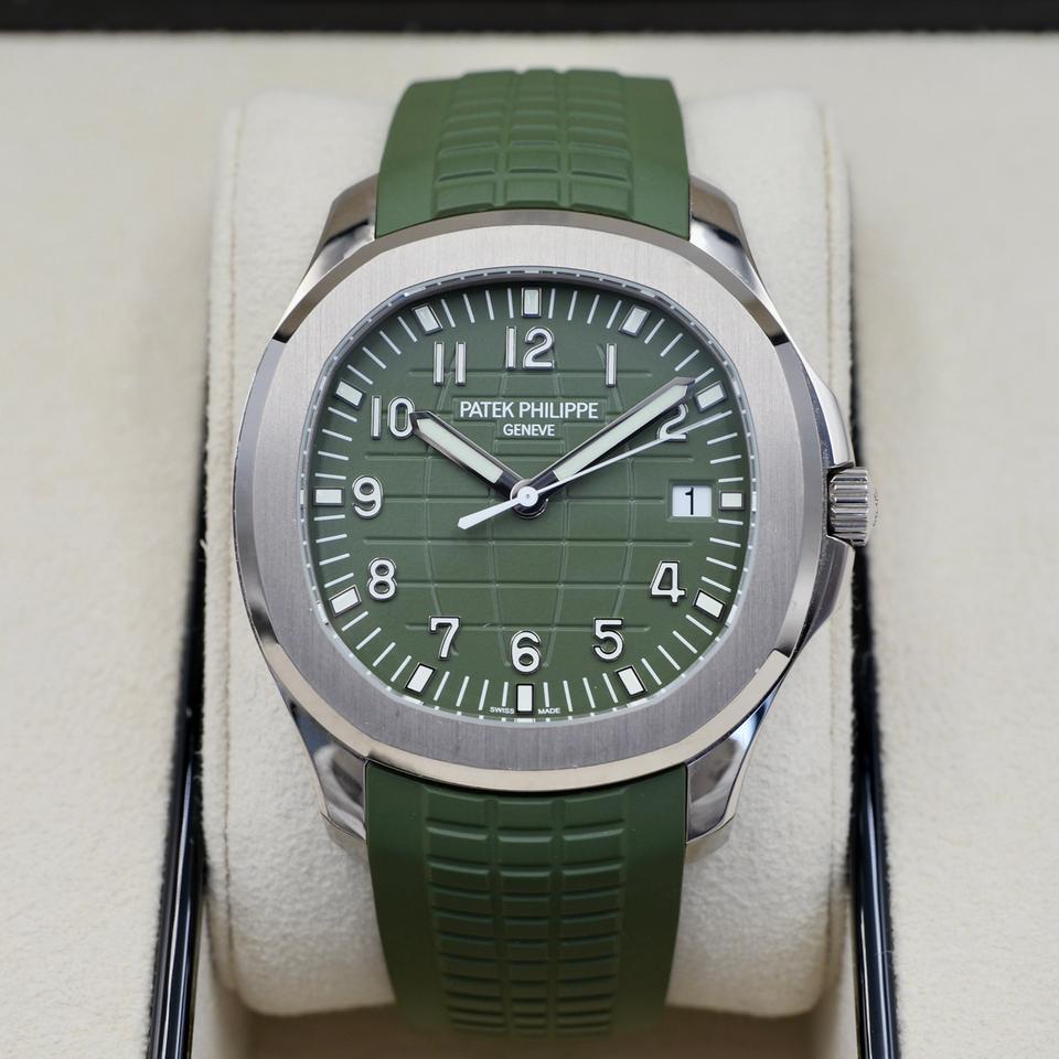 PATEK PHILIPPE AQUANAUT GREEN