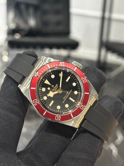 TUDOR BLACK BAY 41MM BRACCIALE OYSTERFLEX