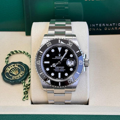 ROLEX SUBMARINER DATE BLACK