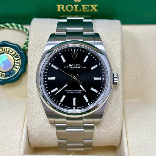 ROLEX OYSTER PERPETUAL BLACK DIAL