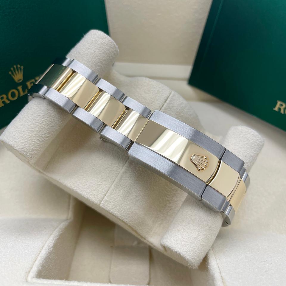 ROLEX DATEJUST OYSTER BLACK & GOLD