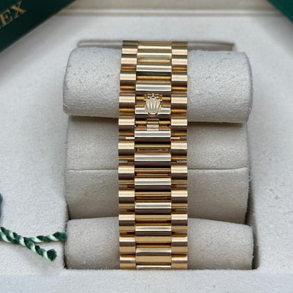 ROLEX DAY-DATE ORO GIALLO QUADRANTE VERDE