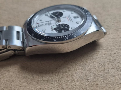 TUDOR BLACK BAY WHITE