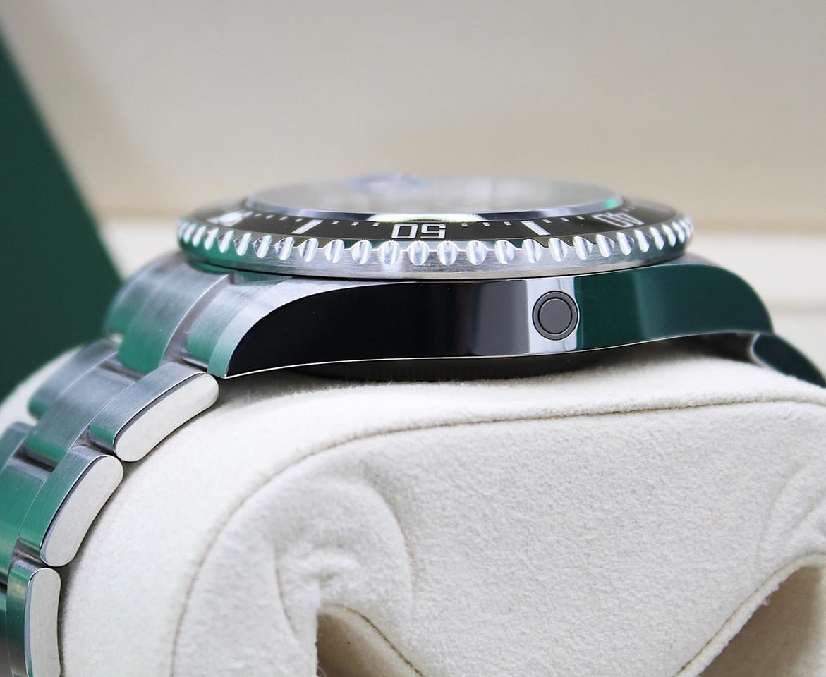 ROLEX SEA-DWELLER RED