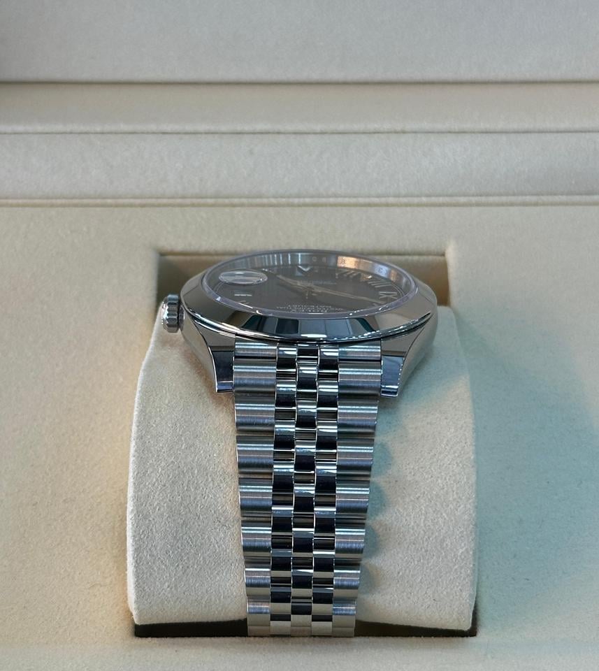 ROLEX DATEJUST JUBILEE BLU NUMERI ROMANI GHIERA LISCIA