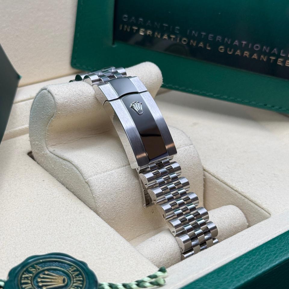 ROLEX DATEJUST JUBILÉE VERDE GHIERA ZIGRINATA