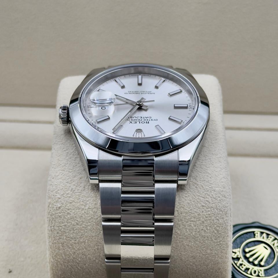 ROLEX DATEJUST OYSTER SILVER DIAL