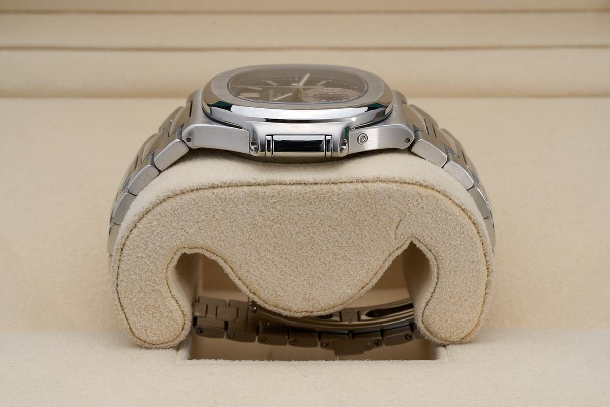 PATEK PHILIPPE NAUTILUS BLU FLYBACK