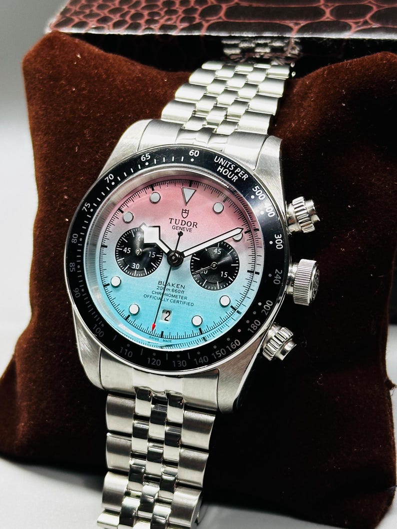 TUDOR BLACK BAY FLAMINGO PINK TO BLUE