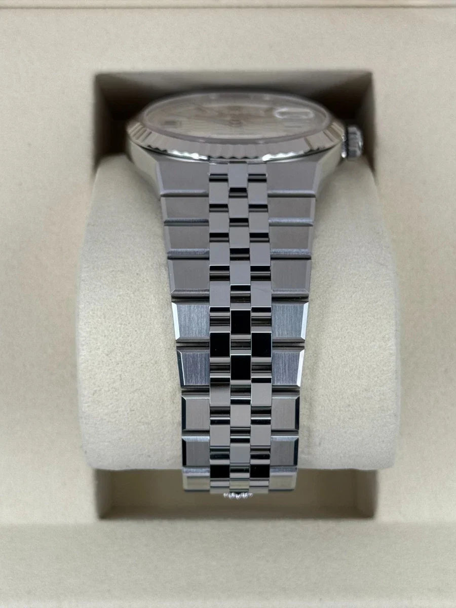 ROLEX LAND-DWELLER WHITE DIAL '25