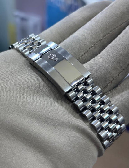 ROLEX DATEJUST JUBILEE SILVER DIAL