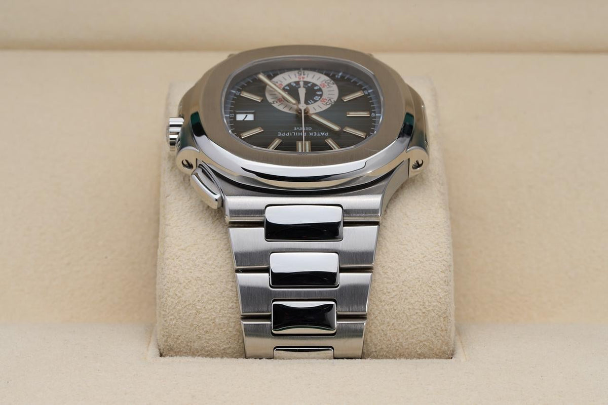 PATEK PHILIPPE NAUTILUS BLU FLYBACK